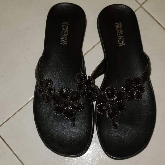 Kenneth Cole sandals - Picture 2 of 3